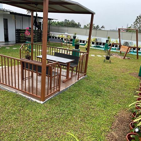 Universal Residency Perumpavur ภายนอก รูปภาพ
